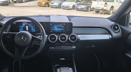 Cars M&S Mercedes GLB