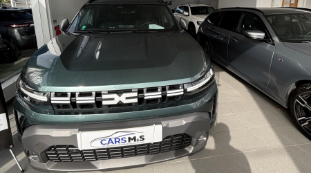 Cars M&S Dacia duster