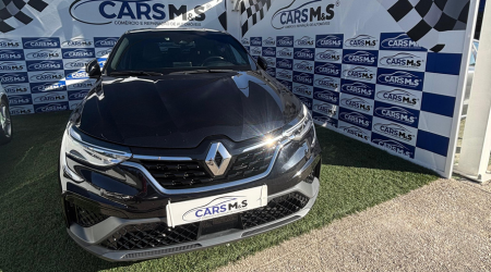 Cars M&S Renault Arkana RS