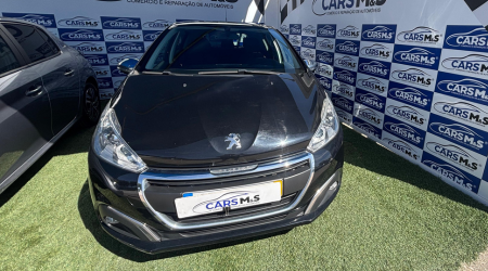 Cars M&S Peugeot 208 1.2 PURETECH (2)