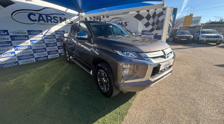 Cars M&S MITSUBISHI L200 STRAKAR SPACE CAB